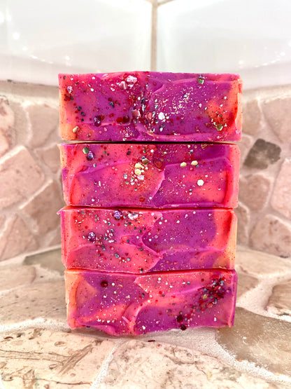 Bayleaf Tobacco Garnet Soap