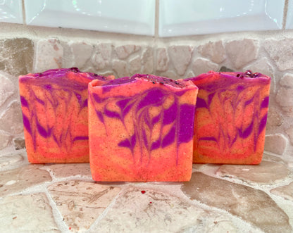 Bayleaf Tobacco Garnet Soap
